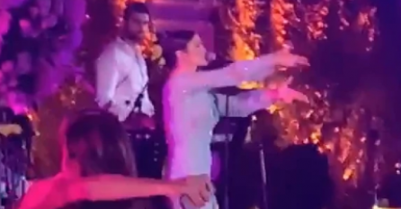 SVI GLEDAJU OVAJ DETALJ NA MILOVOJ SNAHI: Đukanovići su jučer slavili vjenčanje, a evo kako su se za tu priliku sredile naše popularne PJEVAČICE!