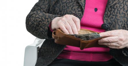 PENZIONERKA RAZBILA MIT DA U NJEMAČKOJ TEČE MED I MLIJEKO: Ona se preselila u OVU  ZEMLJU i UŽIVA KAO NIKAD U ŽIVOTU (VIDEO)