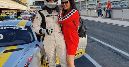 SIN JOJ NE DA DA OBJAVLJUJE NJEGOVO LICE: Sada ga je DRAGANA MIRKOVIĆ uslikala i objavila da svi vide, KAKAV DASA!