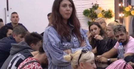 ZADRUGARKA U PROGRAMU UŽIVO RASKINULA SA DEČKOM: #Ne želim da me čeka, osjećam se slobodno"!