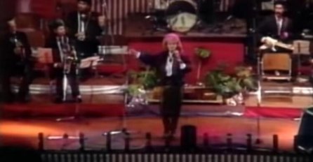 ŠOK NA NASTUPU FOLK PJEVAČICE U HRVATSKOJ: Muškarac počeo da viče, a onda je uslijedio HAOS!