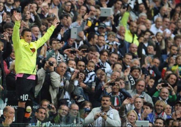 5ae42504-0cc0-4f40-84a8-542d0a0a0a6a-delpiero-previeworg