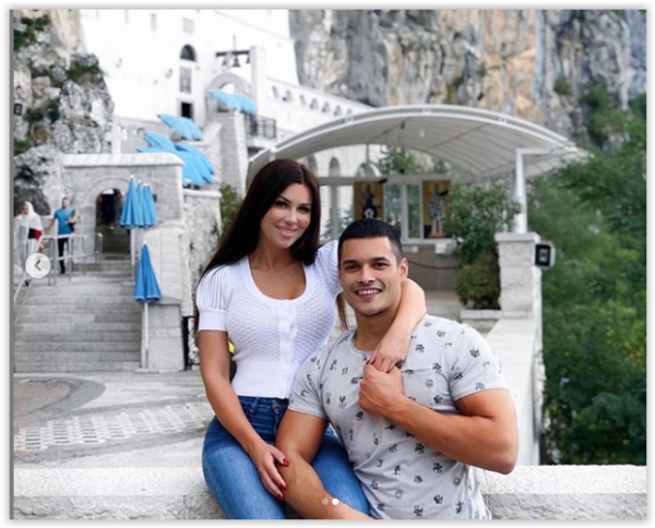 screen-shot-09-30-19-at-07-05-pm-001