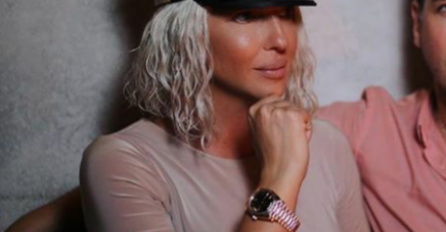 DUŠKO SE SNIMA KAKO PLEŠE, A POGLEDAJTE ŠTA RADI JELENA KARLEUŠA: U kratkoj haljini zapalila Instagram!