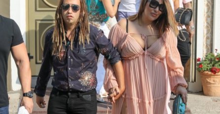 ANA NIKOLIĆ RAZBILA RASTINO AUTO, KONAČNO SE RAZVELI A SAD ISPLIVAO SNIMAK: U pidžami izlazila iz stana,SRAMOTA!