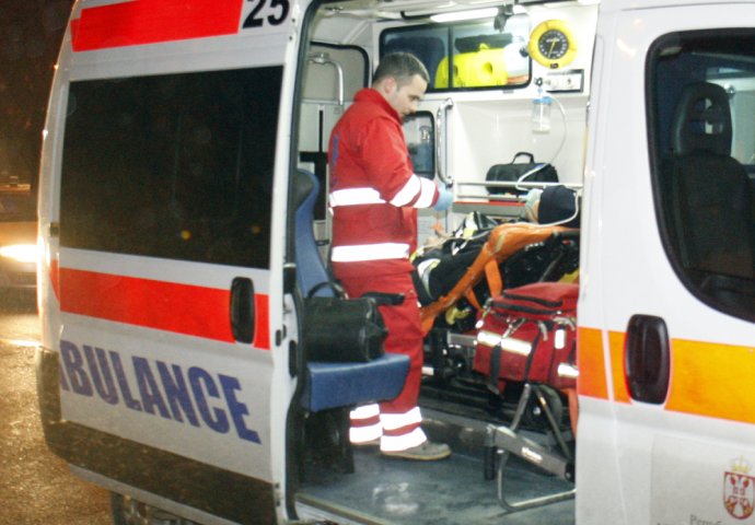 Nesreća na autoputu kod Sarajeva, ima i povrijeđenih