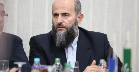 Muamer Zukorlić na meti ISILA: Zamjeraju mu što predstavlja umjereni ISLAM! Želi da kroz svoju kandidaturu " NARODU DA  ČISTU VODU, JER AKO PROBAJU ČISTU, NEĆE NIKADA VIŠE NJIHOVU PRLJAVU!"