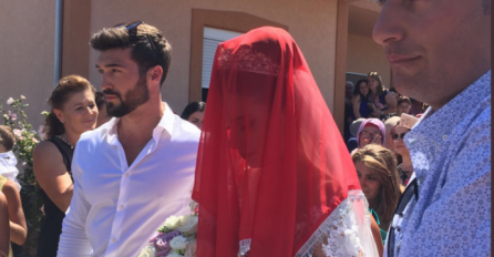 SVE ŽENE RONE SUZE ZA ZGODNIM FRAJEROM IZ CRNE GORE KOJI VODI MLADU: Sad smo saznali ko je on ustvari i NIJE NAM DOBRO!