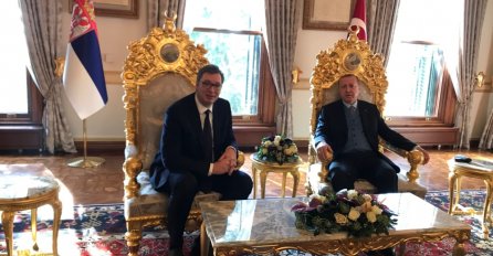 CIJELI BEOGRAD PRIČA O JEDNOM DETALJU SA ERDOGANOVE POSJETE: Konobari ga pitali šta će da popije, njegov odgovor sve nasmijao