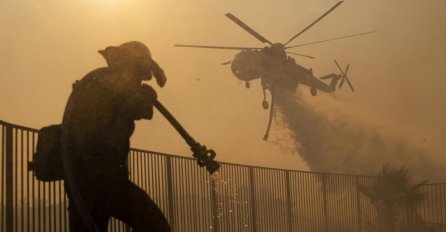 Australija: Nastavlja se evakuacija stanovništva zbog požara