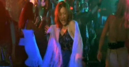 UDALA SE I NAPUSTILA ZEMLJU ZBOG SUPRUGA, 20 GODINA NIKO NIJE ČUO ZA NJU: Evo kako sad živi NAJPOZNATIJA SRPSKA glumica!