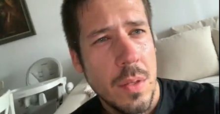 SRBIJA PLAČE! NIKOLA ROKVIĆ SE POTRESNOM PORUKOM OPROSTIO OD DJEČAKA: Pomagao je porodici a sad s njima DIJELI TUGU!