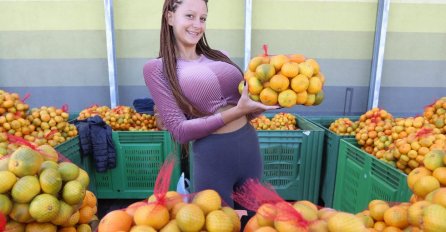 SAD JE S FILIPOM U VEZI - ČEKAJTE DA VIDITE KAKO IZGLEDA NAKON PLASTIČNIH OPERACIJA: Nećete je moći prepoznati (FOTO)