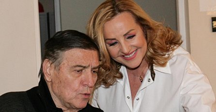 OČITALA LEKCIJU ŽENAMA! ANA BEKUTA JE GODINAMA U SRETNOJ VEZI SA MRKOM: Evo šta djevojkama NEDOSTAJE!