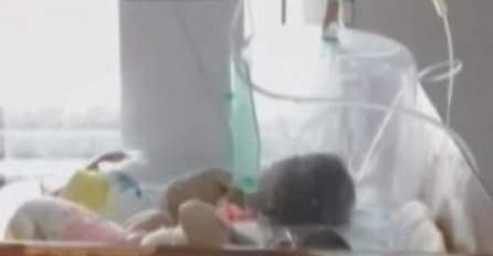 HOROR! OTIŠAO DA SAHRANI DIJETE, PA U ZEMLJI NAŠAO ŽIVU BEBU: Djevojčica bila zakopana u zemljanom ćupu, sam Bog je spasio!