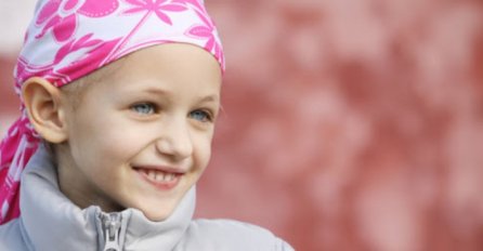 PRIJE SMRTI JE NAPISALA OVU PJESMU: Djevojčica bolesna od RAKA je ovim riječima SVIMA SLOMILAM SRCE! Zapitajte se šta je vama SMISAO ŽIVOTA!