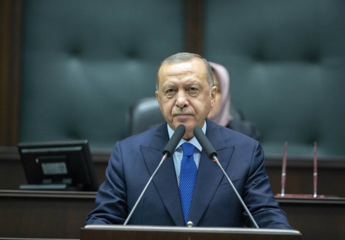 Erdogan: Pogledajte Bosnu, stanite pred ogledalo!