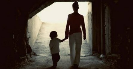 Poučna priča o majci i sinu koja je rasplakala milione širom svijeta