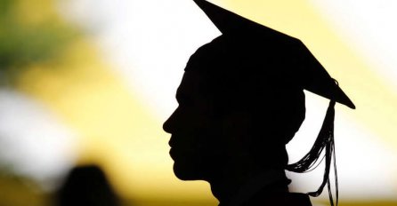 Herceg: Učenici u školske klupe, studenti na fakultete