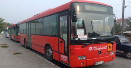 SREĆOM IZBJEGNUTO ONO NAJGORE Autobusu punom đaka otpao točak, neko namjerno odvrnuo šarafe?!
