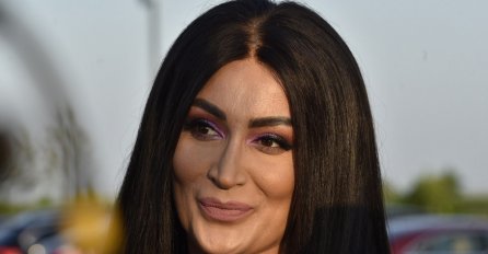 DARKO LAZIĆ NAZVAO ANDREANU KAD JE NJEGOV OTAC PREMINUO: Evo šta joj je rekao pjevačica u suzama