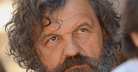 EMIR KUSTURICA U SUZAMA ZBOG NJEGOVE SMRTI, NAPISAO MU OPROŠTAJNO PISMO: Nikad mu nije bilo teže!