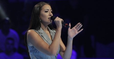 ŠOK U GRANDU, OVAKVE NOGE ŽIRI JOŠ NIJE VIDIO: Kad je ona izašla na scenu, svi se za glavu uhvatili, ŠTA JE OVO LJUDI MOJI? (FOTO)