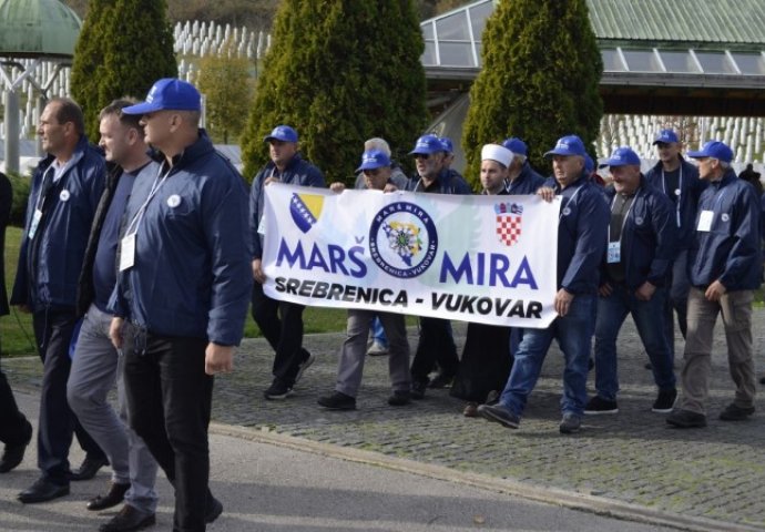 Iz Potočara za Vukovar krenulo oko 20 učesnika Marša mira
