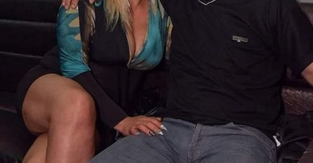 MARIJA KULIĆ I SINIŠA DANAS OVAKO IZGLEDAJU, a ovako su izgledali kad su se tek vjenčali: ONA U BIKINIJU POKAZALA ZATEGNUTO TIJELO, A ON SAV MIŠIĆAV (FOTO)