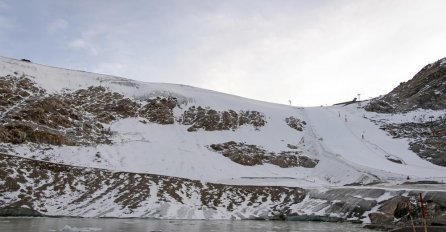 DRAMA ZBOG SNIJEGA, ljudi se evakuišu: DVIJE KUĆE POTPUNO UNIŠTENE, OVI PRIZORI SE NE PAMTE!