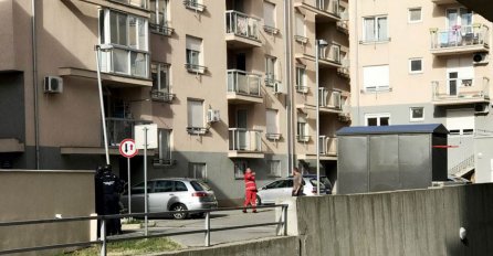 Srbija: Naoružani muškarac se zaključao u stanu, prijeti da će se ubiti