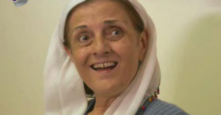 SJEĆATE SE OHOLE SVEKRVE DŽEVRIJE IZ SERIJE "KAD LIŠĆE PADA"? Sad su je uslikali, NIJE MOGUĆE DA OVAKO IZGLEDA!