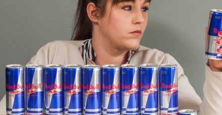 ONA JE PILA 20 RED BULL-OVA DNEVNO I TAKO 4 GODINE: Pogledajte kako danas izgleda njeno tijelo, NE MOŽEMO VJEROVATI (FOTO)