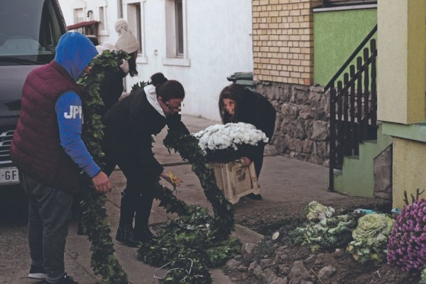 titel-foto-dejan-briza-13-censored-1000x0