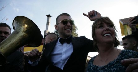 BOGDANINA MAJKA ZAVRŠILA U SUZAMA: Kada je čula ove riječi POKRILA JE LICE...Ovo su joj uradili na VJENČANJU!