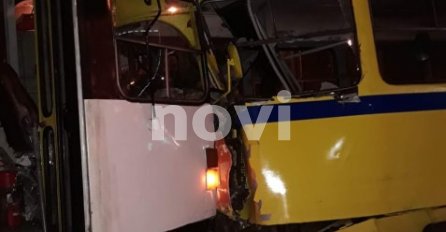 HAOS U SARAJEVU Žestok sudar dva tramvaja!