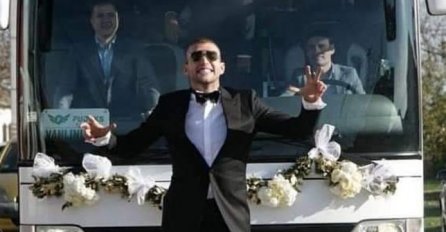 VELJKO RAŽNATOVIĆ SLIKAO BOGDANU, ONA BEZ ŠMINKE NA ZADNJEM SJEDIŠTU: Ovaj prizor je iznenađujući! (FOTO)