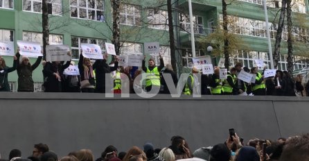 NOVI.BA NA LICU MJESTA/STUDENTI IZAŠLI NA PROTESTE: Imaju samo jedan zahtjev