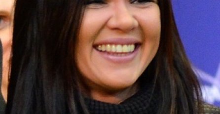 SJEĆATE LI SE RUSLANE? PRIJE 16 GODINA JE OČARALA NA EUROSONGU: A sad je objavila SNIMAK i jedva su je prepoznali, UDEBLJALA SE! (VIDEO)