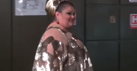 ŠOK, SRPSKA PJEVAČICA SADA IMA 200 KILOGRAMA: Pojavila se na snimanju i svi su je u šoku gledali, POGLEDAJTE KAKO IZGLEDA (FOTO)