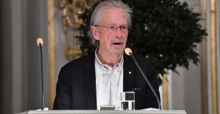 SKUPŠTINA TK ODLUČILA: Handke nepoželjan i u cijelom Tuzlanskom kantonu