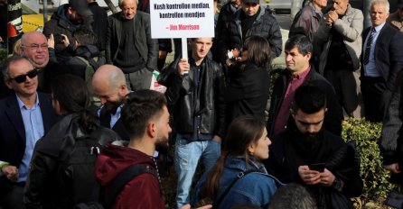 Albanija: Novinari protestuju zbog paketa mjera za internetske stranice