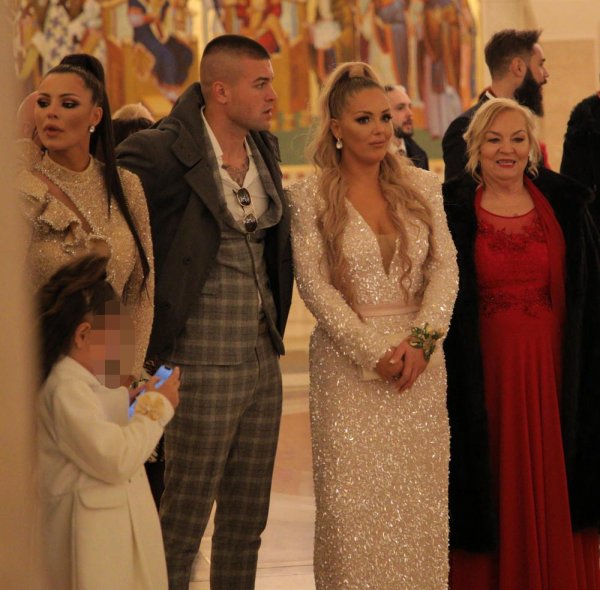 2063311-whatsapp-image-20191124-at-16-28-33-1600-1574-ff