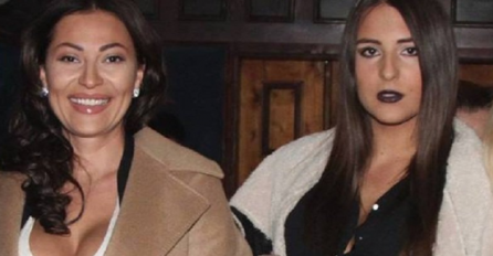 SLIKA STARA 30 GODINA, EVO KAKO JE CECA IZGLEDALA NA SVOJOJ MATURI: Srbija zgrožena nakon slike,  Anastasija prije operacija ličila na MAMU!