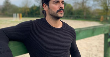 BALI BEG KONAČNO POKAZAO SVOG SINA: Isti je on, gledaju u LICE I NE VJERUJU, PONOSNA SUPRUGA NE KRIJE SREĆU!