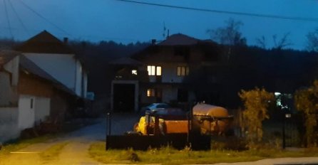 UŠLI SU NA FACEBOOK PROFIL BERBERINA I ZATEKLI NEŠTO ZASTRAŠUJUĆE: Pogledajte šta je objavio, DVA KOMENTARA KOJA LEDE KRV U ŽILAMA!