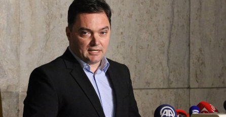 ZVANIČNO Staša Košarac podnio ostavku!