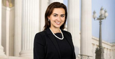 Buduća ministrica pravosuđa u novoj Vladi Austrije Alma Zadić: 'Sa strašću i znanjem raditi za društvo'