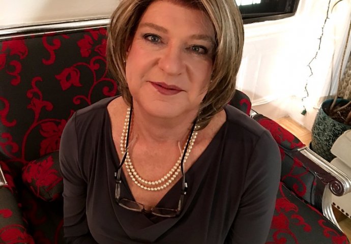 "Svekrva moje starije sestre je neviđeni debil  žena je znači dno dna… "