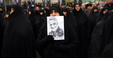 Soleimanijevo tijelo vraćeno u Iran, na dočeku deseci hiljada ljudi